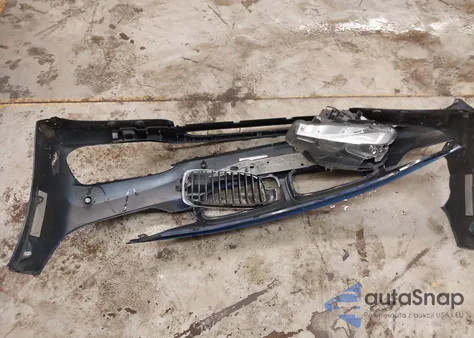 2017 BMW 320I xDrive z USA, uszkodzony, nr VIN WBA8E5G55HNU41587